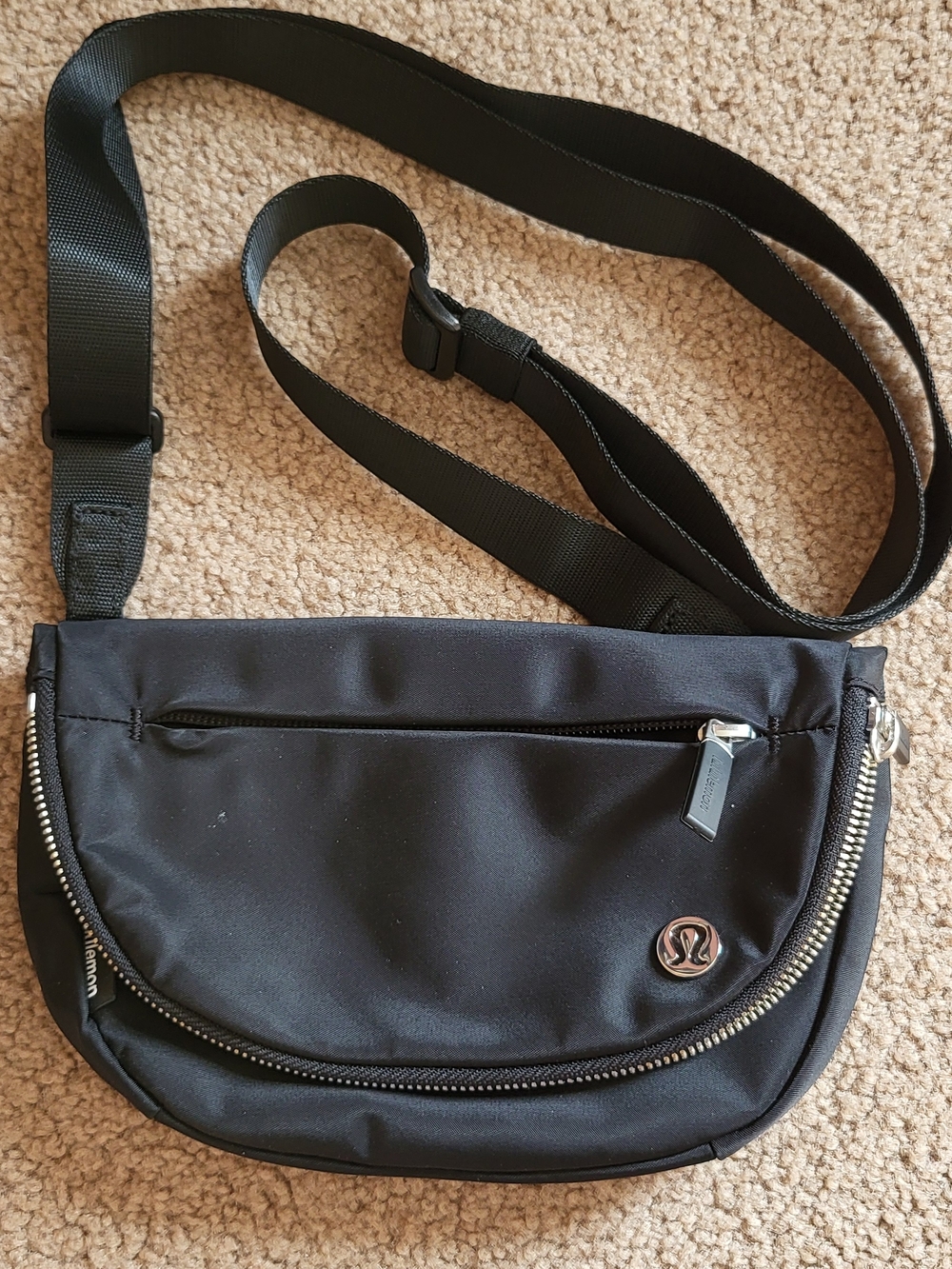 lululemon athletica Black Waist/Crossbody Belt Bag
